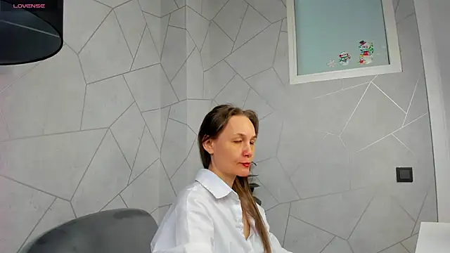 Snapshot of Lillian_White chatting on 11, 3, 2025 Lillian White online show from 11, 3, 2025