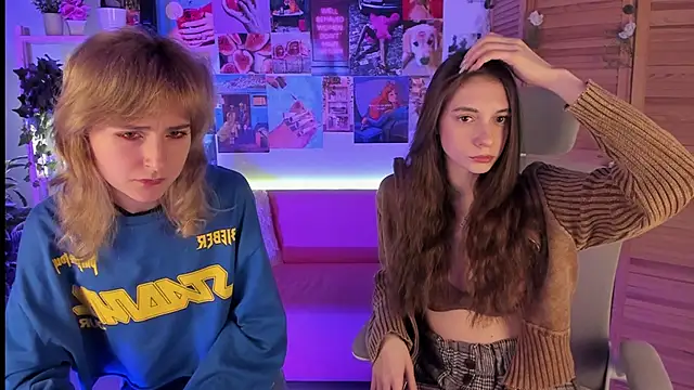 Snapshot of LuxRayi chatting on 29, 12, 2024 LuxRayi online show from 29, 12, 2024