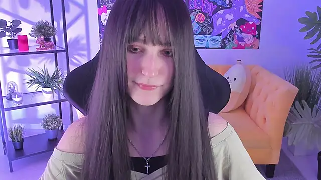 Snapshot of LuxRayi chatting on 6, 2, 2025 LuxRayi online show from 6, 2, 2025