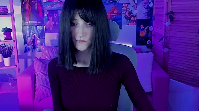 Snapshot of LuxRayi chatting on 22, 3, 2025 LuxRayi online show from 22, 3, 2025