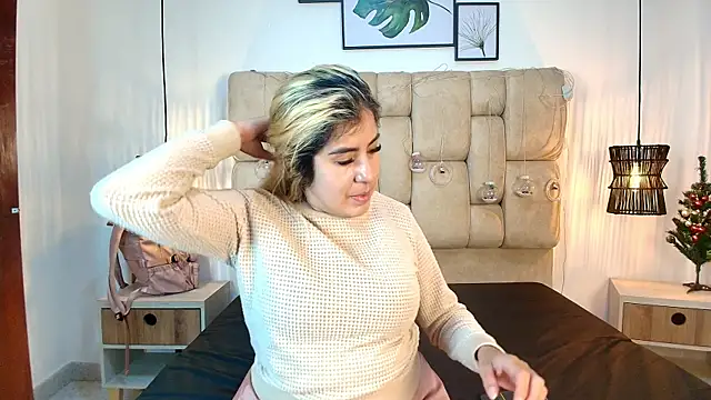 AdharaSmithh online show from 8, 1, 2026