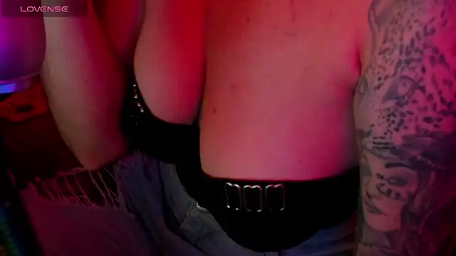 elissa iris online show from 13, 4, 2026