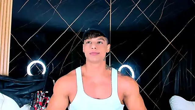 Owen Muzcle online show from 3, 10, 2025