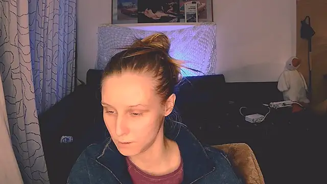 Snapshot of KatiKate chatting on 7, 12, 2024 KatiKate online show from 7, 12, 2024