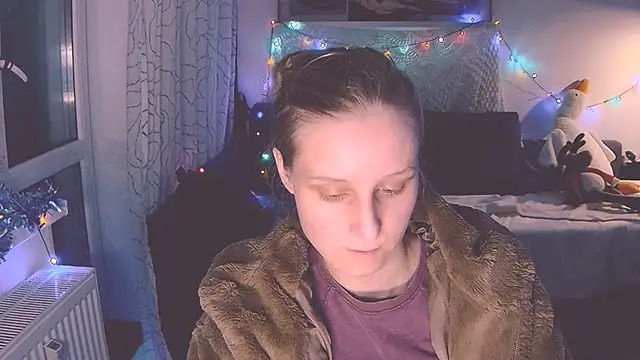 Snapshot of KatiKate chatting on 18, 12, 2024 KatiKate online show from 18, 12, 2024