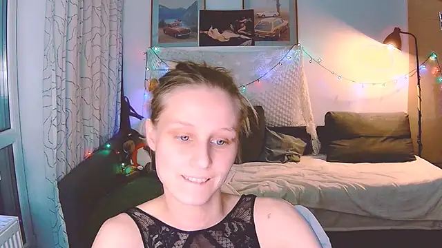 Snapshot of KatiKate chatting on 23, 12, 2024 KatiKate online show from 23, 12, 2024