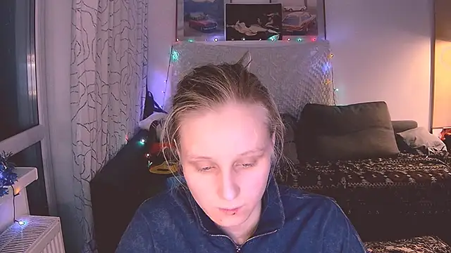 Snapshot of KatiKate chatting on 6, 1, 2025 KatiKate online show from 6, 1, 2025