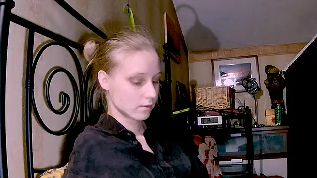 Snapshot of KatiKate chatting on 18, 1, 2025 KatiKate online show from 18, 1, 2025