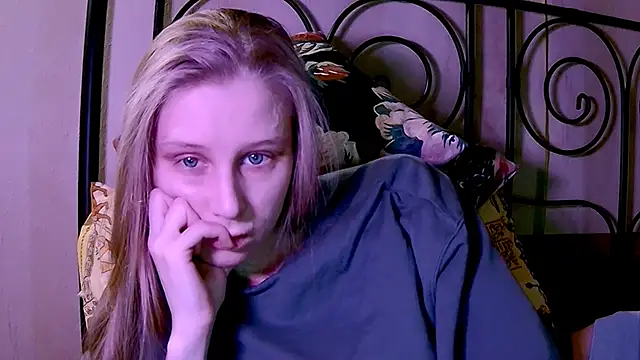 Snapshot of KatiKate chatting on 22, 1, 2025 KatiKate online show from 22, 1, 2025