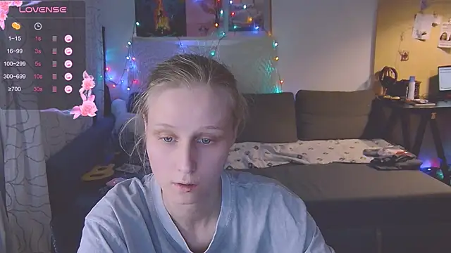 Snapshot of KatiKate chatting on 7, 3, 2025 KatiKate online show from 7, 3, 2025