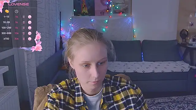 Snapshot of KatiKate chatting on 9, 3, 2025 KatiKate online show from 9, 3, 2025