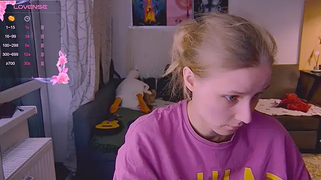 Snapshot of KatiKate chatting on 21, 3, 2025 KatiKate online show from 21, 3, 2025