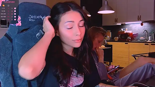 KatiKate online show from 3, 11, 2025