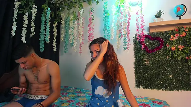 Snapshot of kattyandtom2 chatting on 26, 1, 2025 kattyandtom2 online show from 26, 1, 2025