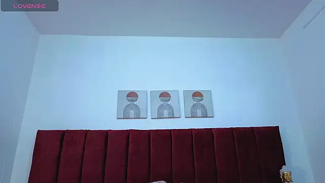 selena castillo online show from 15, 9, 2025