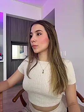 SophieRaily  online show from 12, 2, 2025