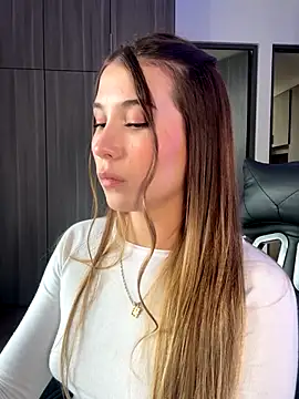 SophieRaily  online show from 16, 9, 2025