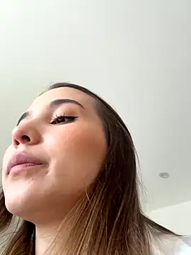 SophieRaily  online show from 29, 9, 2025