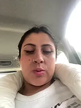 Snapshot of girl_anni chatting on 31, 1, 2025 girl anni online show from 31, 1, 2025