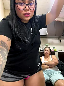 alissonfernandez  online show from 4, 10, 2025