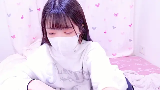 Snapshot of irohani_USA_2 chatting on 7, 12, 2024 irohani USA 2 online show from 7, 12, 2024