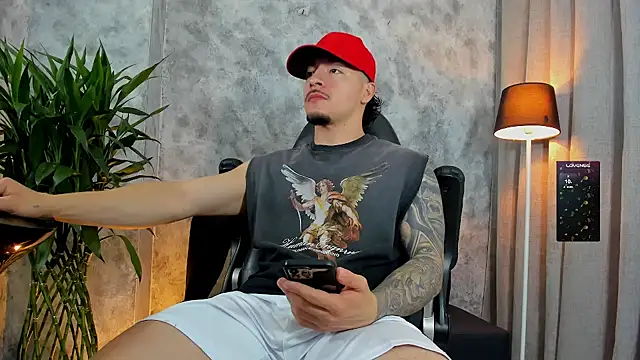 boyc022  online show from 22, 11, 2025