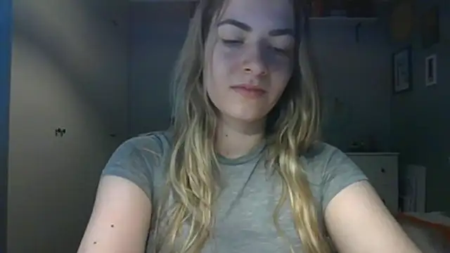 Snapshot of ROSIEx_sweet chatting on 21, 7, 2026 ROSIEx sweet online show from 21, 7, 2026