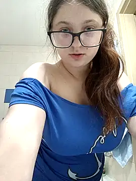 Snapshot of kila_lo chatting on 17, 1, 2025 kila lo online show from 17, 1, 2025