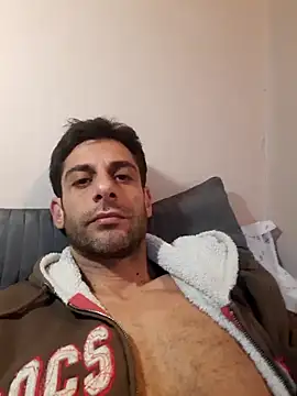 Snapshot of MrTamburine22 chatting on 15, 2, 2025 MrTamburine22 online show from 15, 2, 2025