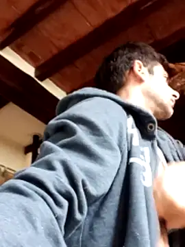 Snapshot of MrTamburine22 chatting on 27, 10, 2025 MrTamburine22 online show from 27, 10, 2025