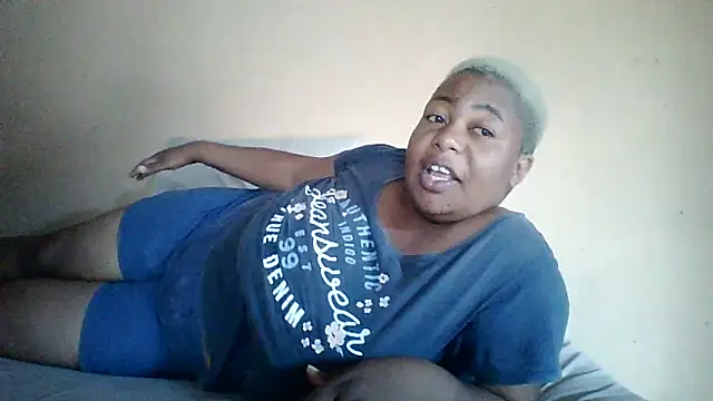 bustyboobs6 online show from 5, 2, 2026