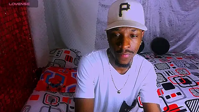 Aroonpapisex online show from 2, 12, 2024