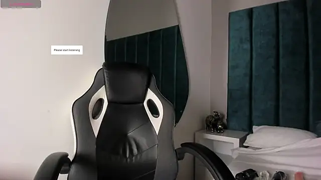 Carolina Evanss online show from 4, 3, 2026