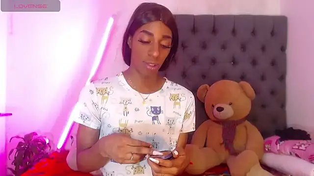 Snapshot of lucianadolll chatting on 26, 6, 2026 lucianadolll online show from 26, 6, 2026