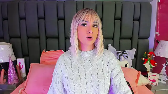 MadissonRey online show from 3, 1, 2025