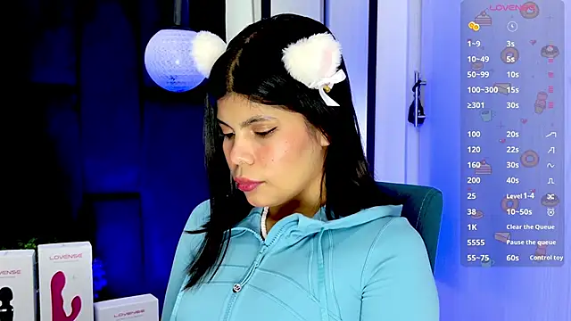 cutehanna1 online show from 15, 9, 2025