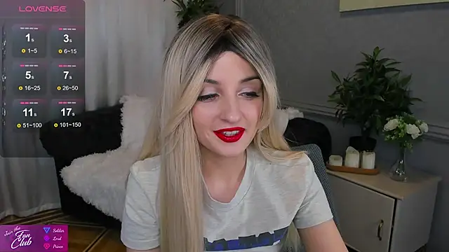 Katty Lights online show from 9, 1, 2025