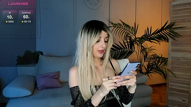 Katty Lights online show from 8, 3, 2025