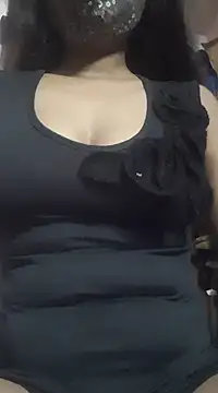 Snapshot of samosa73 chatting on 2, 1, 2025 samosa73 online show from 2, 1, 2025