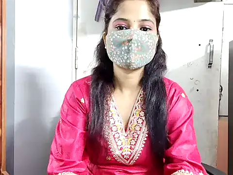 Snapshot of samosa73 chatting on 19, 10, 2025 samosa73 online show from 19, 10, 2025