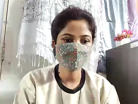 Snapshot of samosa73 chatting on 8, 11, 2025 samosa73 online show from 8, 11, 2025