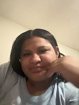 Snapshot of Anmaro05 chatting on 5, 11, 2025 Anmaro05 online show from 5, 11, 2025