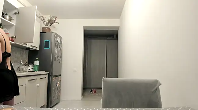 bbruneta37 online show from 4, 2, 2025