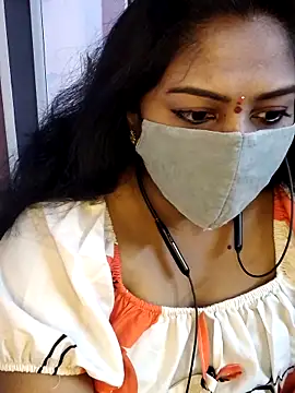 RomeoJuliet345 online show from 18, 5, 2026