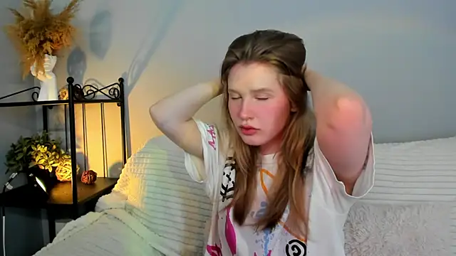 EvaStevs online show from 30, 1, 2025