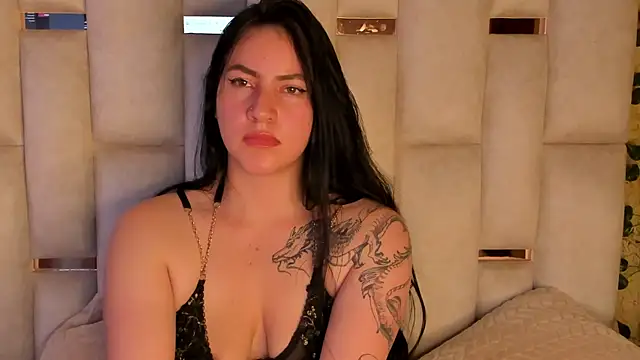 Snapshot of jenifer__power10 chatting on 4, 1, 2025 jenifer power10 online show from 4, 1, 2025