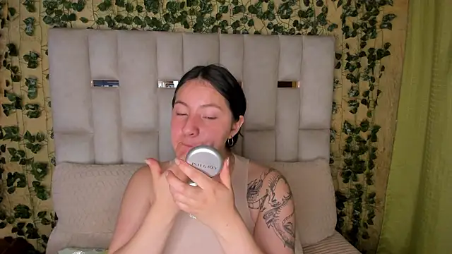Snapshot of jenifer__power10 chatting on 24, 1, 2025 jenifer power10 online show from 24, 1, 2025
