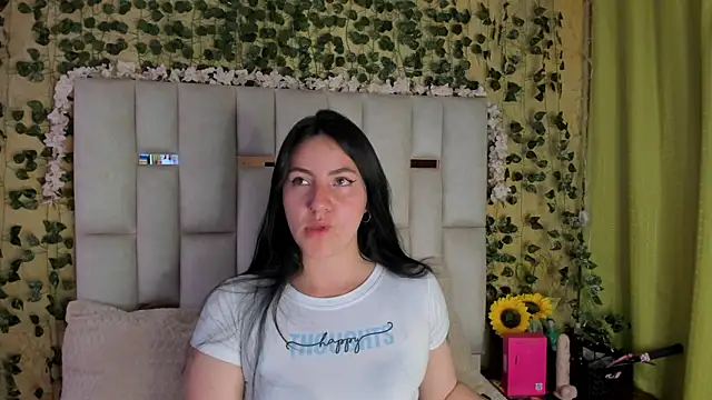 Snapshot of jenifer__power10 chatting on 9, 3, 2025 jenifer power10 online show from 9, 3, 2025