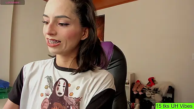 Snapshot of aiko_mori chatting on 12, 9, 2025 aiko mori online show from 12, 9, 2025