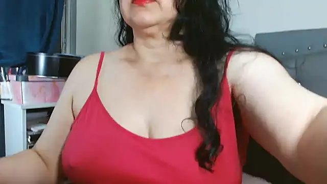maturepriscila online show from 21, 6, 2026